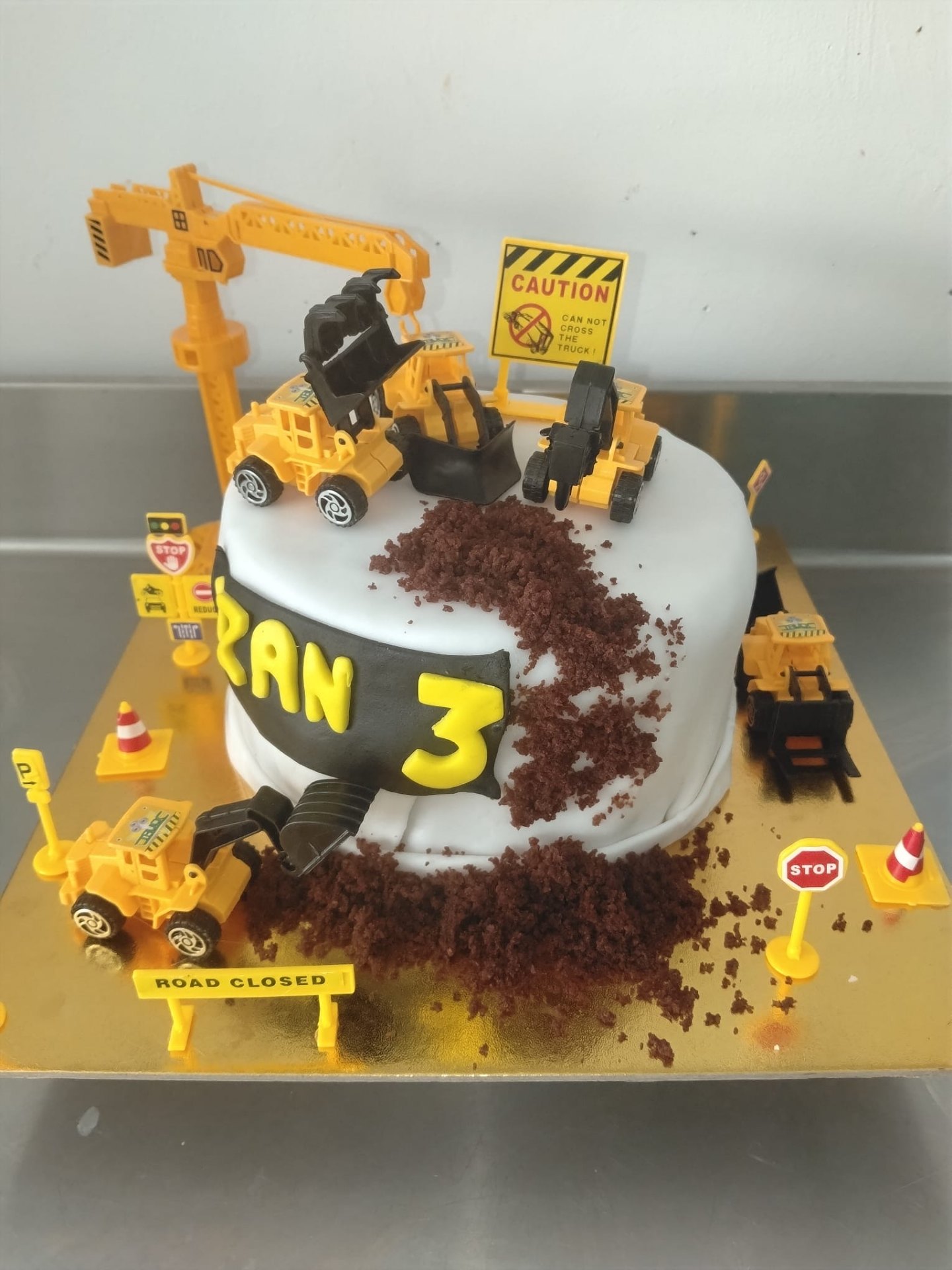 Cumpleaños infantil · Construcción Zan